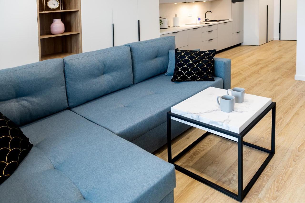 Downtown Apartments ,Next To Spodek-Free Parking Катовице Екстериор снимка