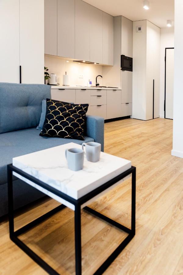 Downtown Apartments ,Next To Spodek-Free Parking Катовице Екстериор снимка