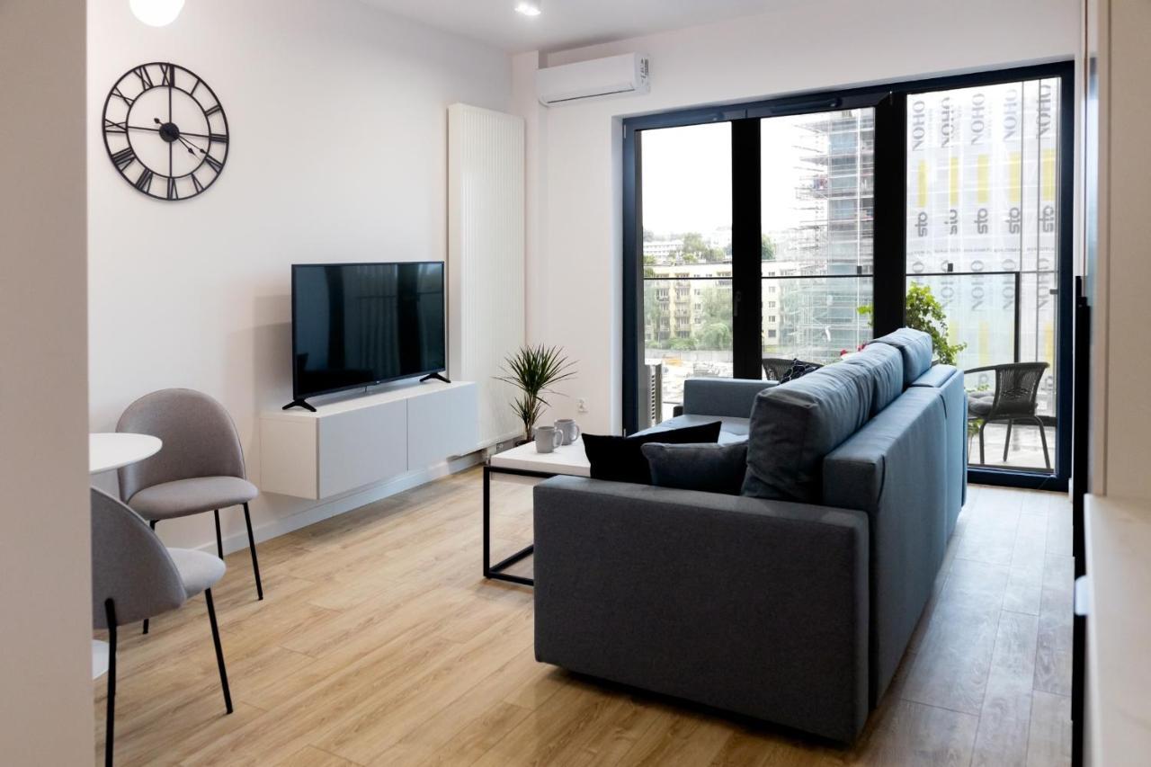 Downtown Apartments ,Next To Spodek-Free Parking Катовице Екстериор снимка